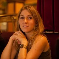 Applications web, mobile, Symfony, Node, React 7 Témoignage Julie G.